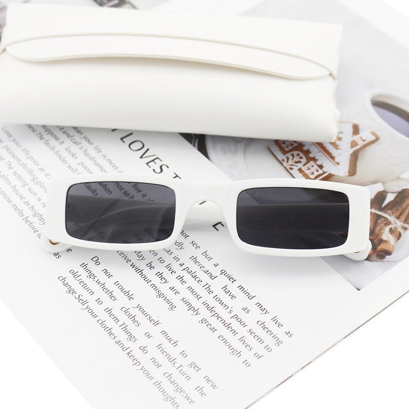 Women's fashion rectangular sunglasses with textured frame Bowlift