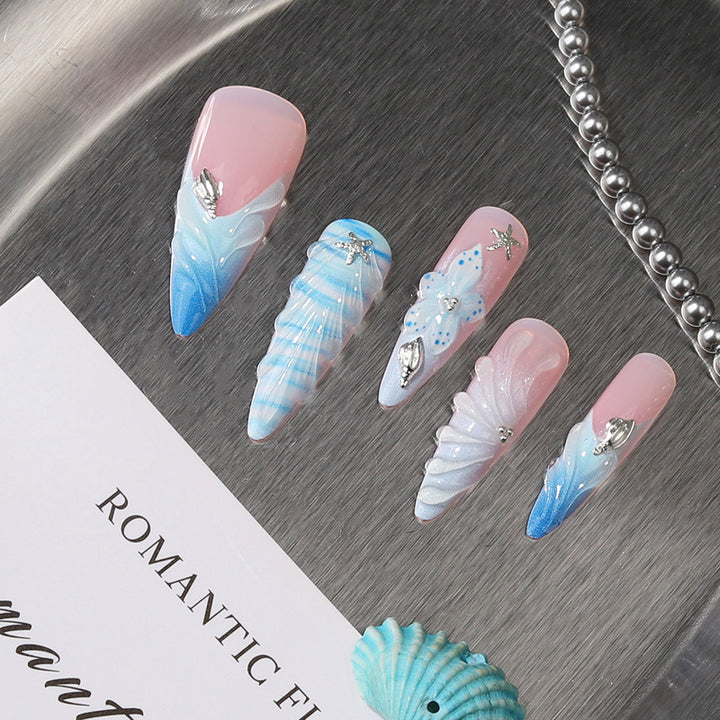 Sea-Inspired Press-On Nail Set Bowlift