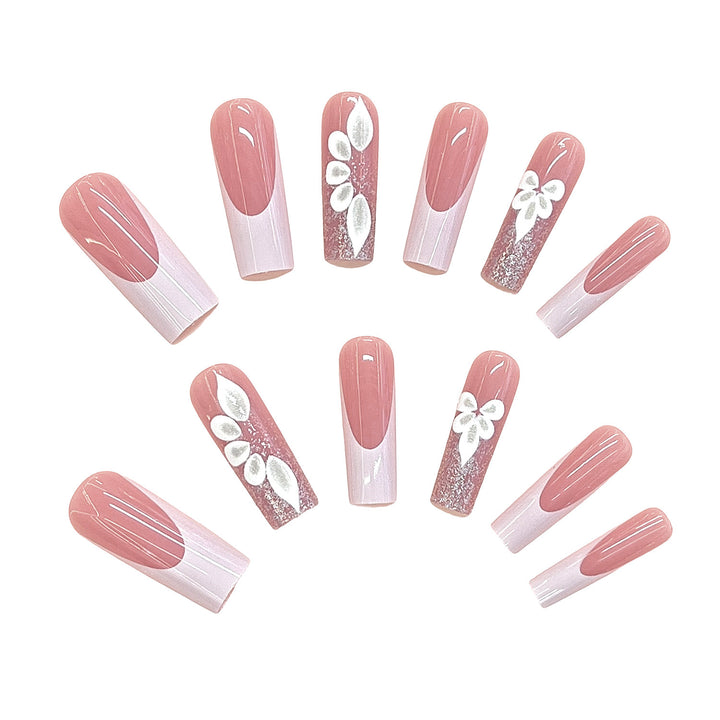 Elegant Floral Design Press-On Nails Bowlift