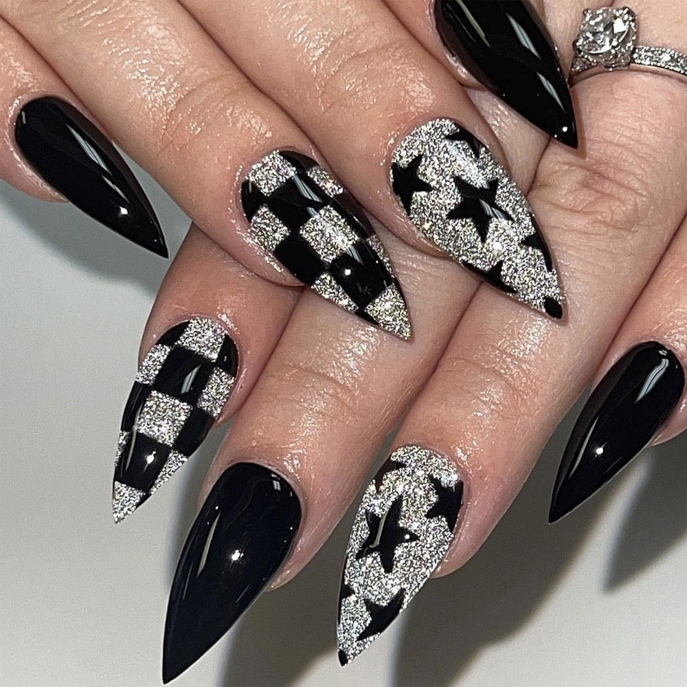 Glamorous Glittery Press-On Nails Bowlift