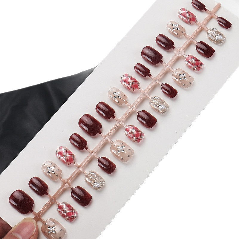 Elegant Decorative Nail Art Set with Jewel Accents Bowlift