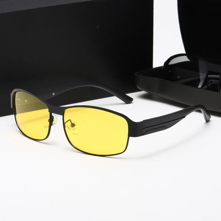 Ladies sporty sunglasses with robust metal frame and polarized lenses Bowlift