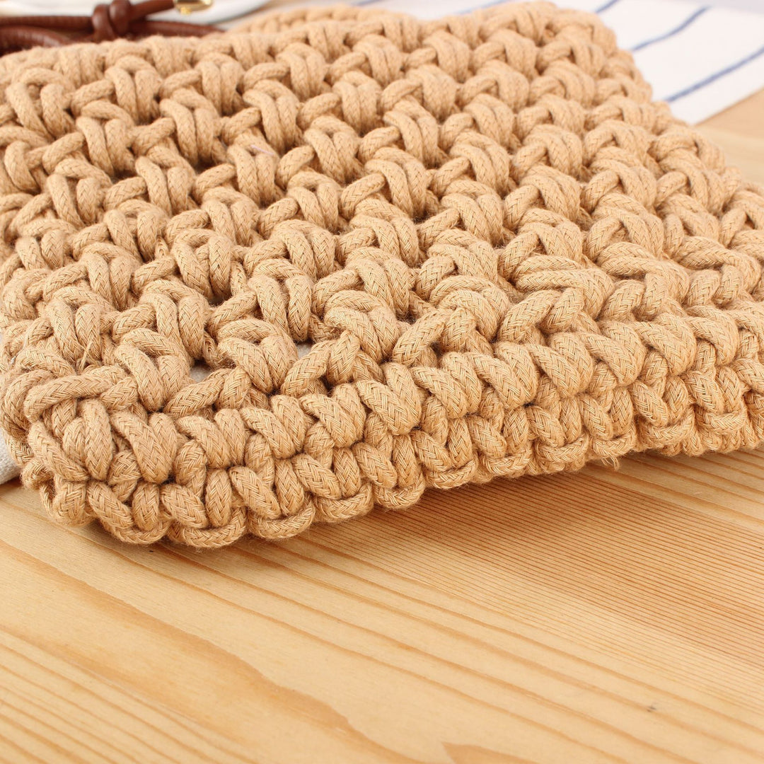 Handbag in Modern Macrame Design Bowlift