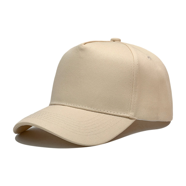 Women’s sporty cap made of breathable material Bowlift