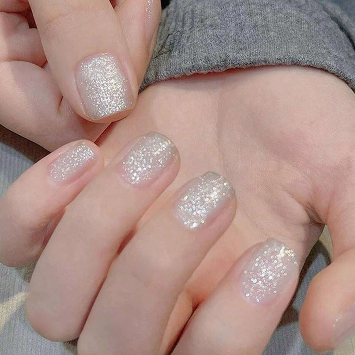 Elegant and Natural Nail Decoration Bowlift