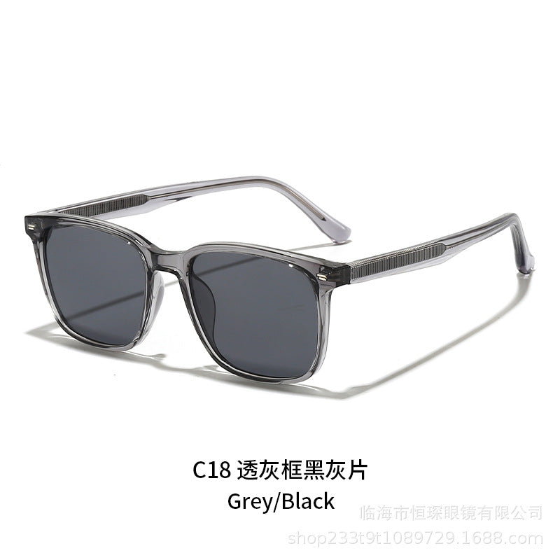 Women's robust sunglasses in modern retro design Bowlift