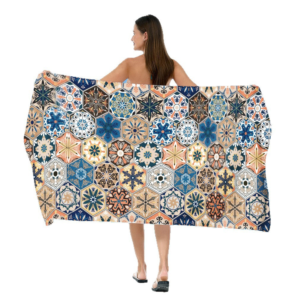 Beach towel with exclusive geometric pattern Bowlift