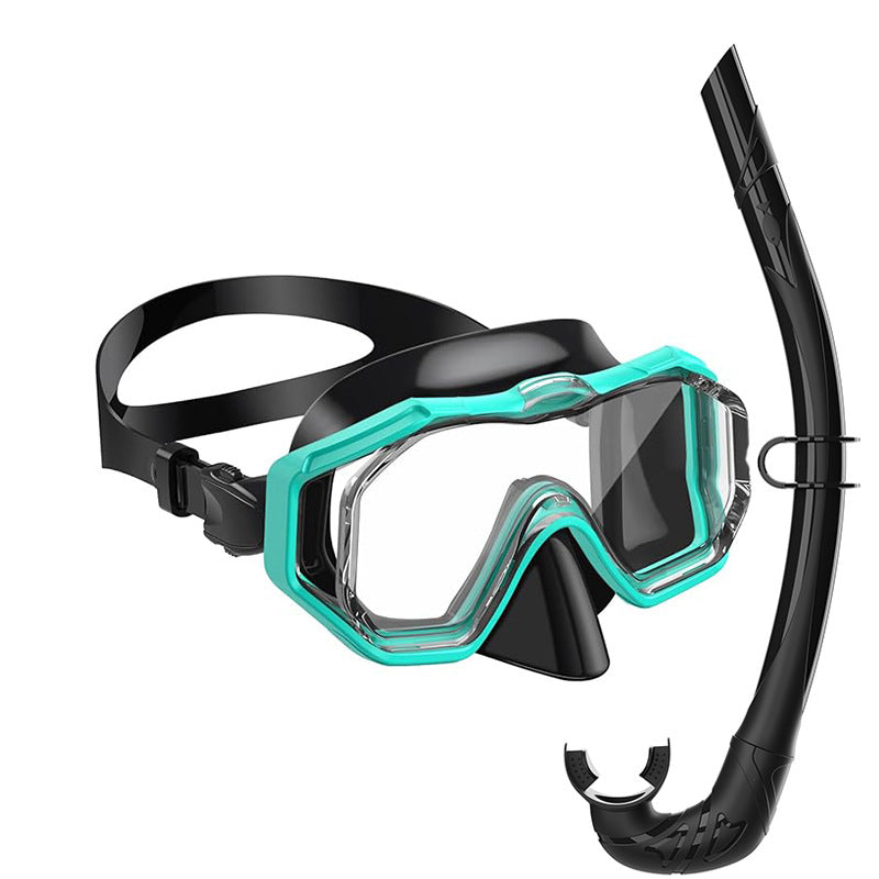 Diving equipment set with ergonomic diving mask and flexible snorkel Bowlift