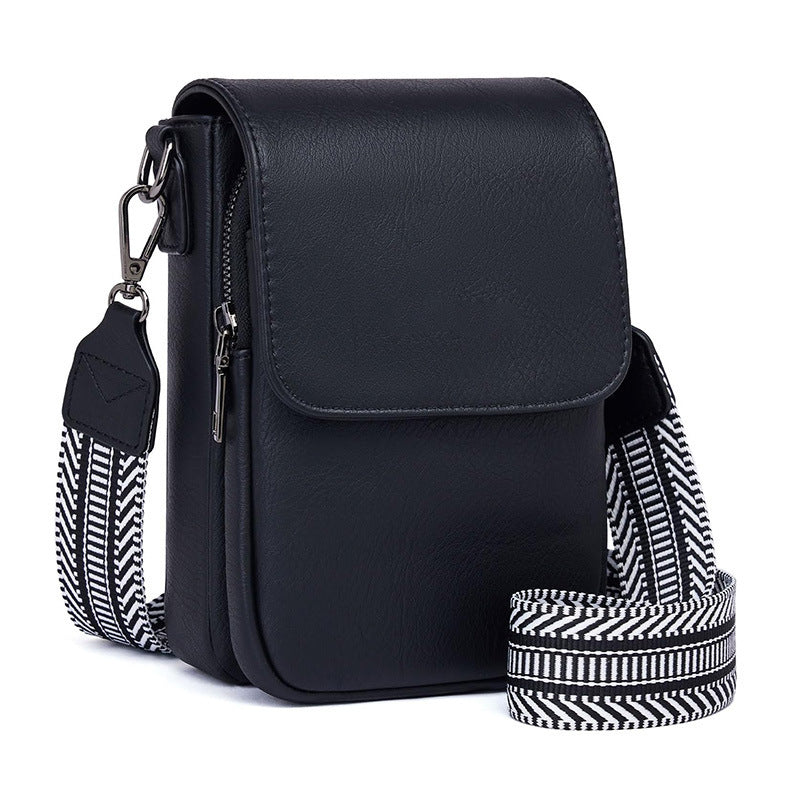 Shoulder bag in modern design Bowlift