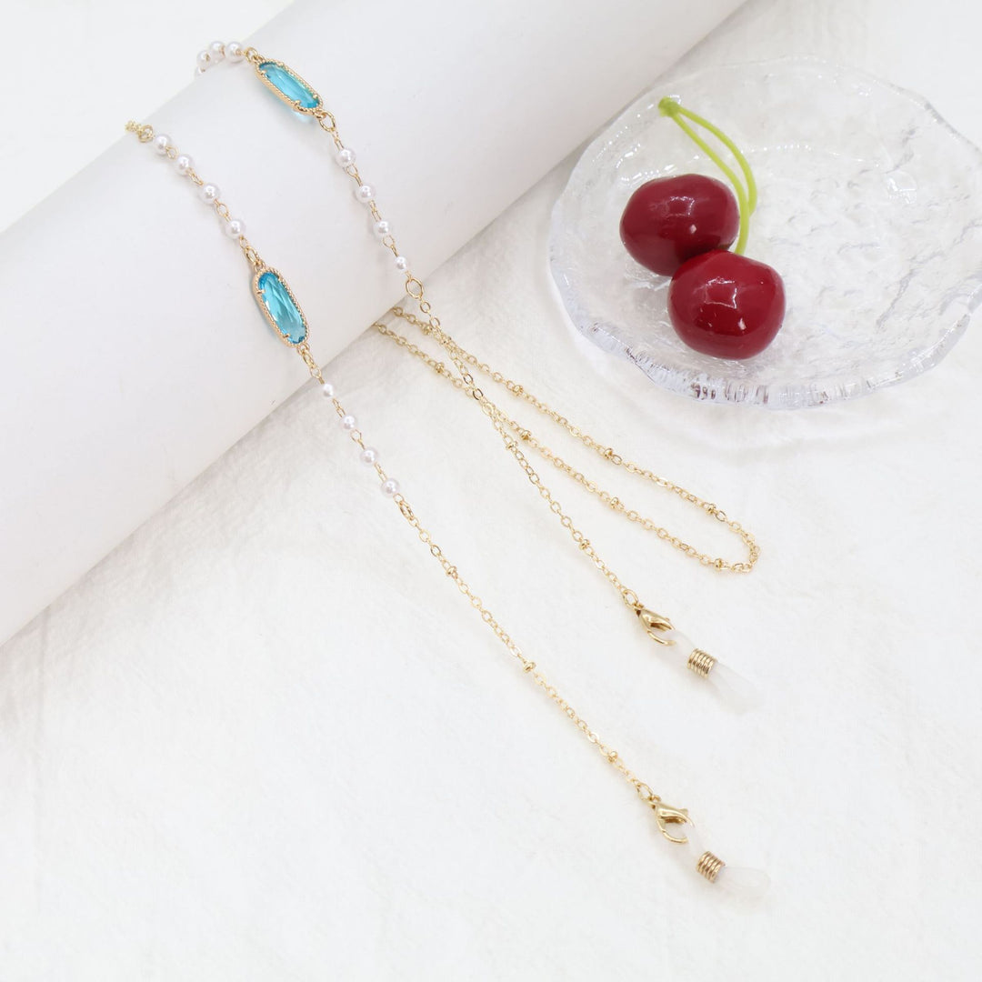 Elegant Eyewear Chain Holder Bowlift