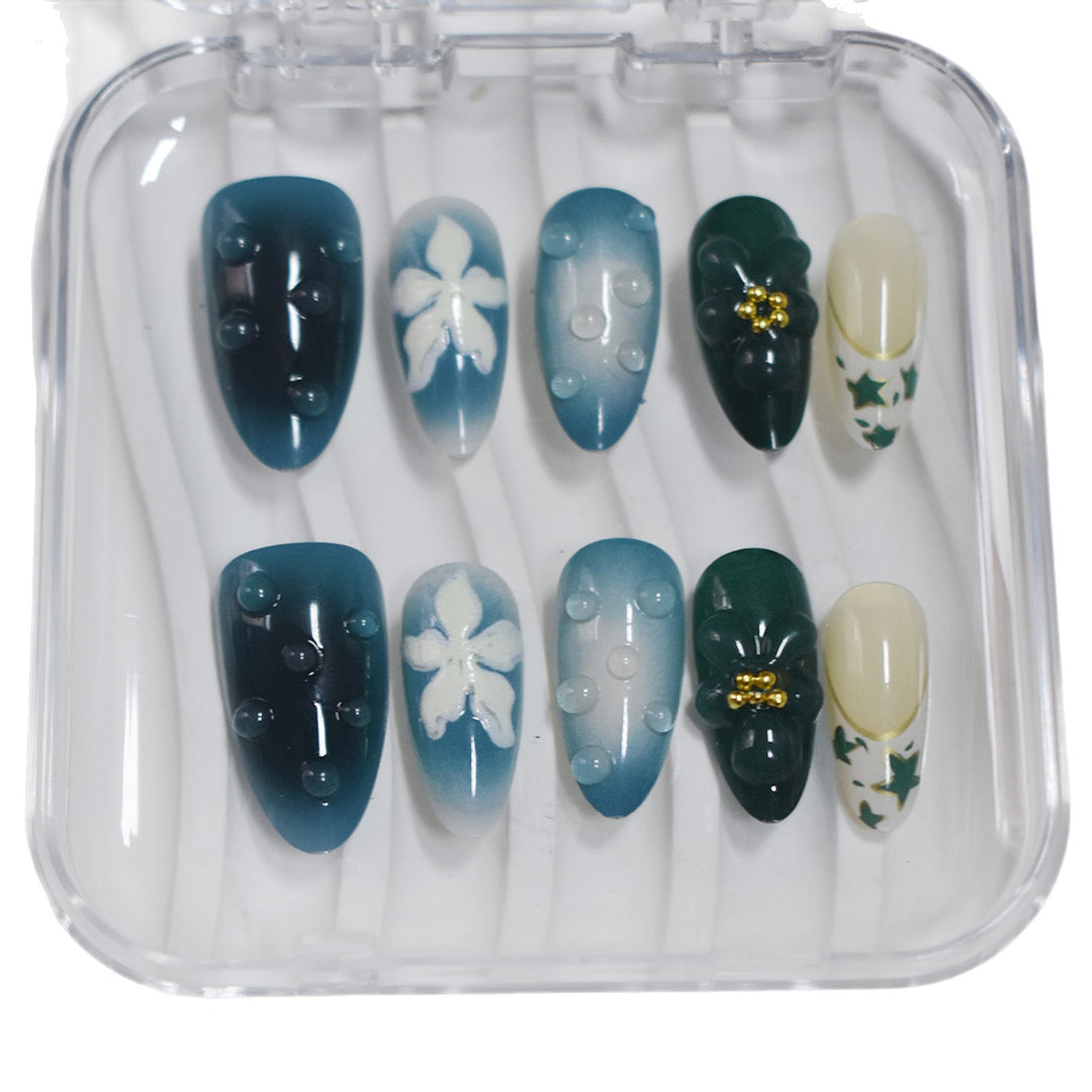 Decorative Press-On Nail Art with Floral Elements Bowlift