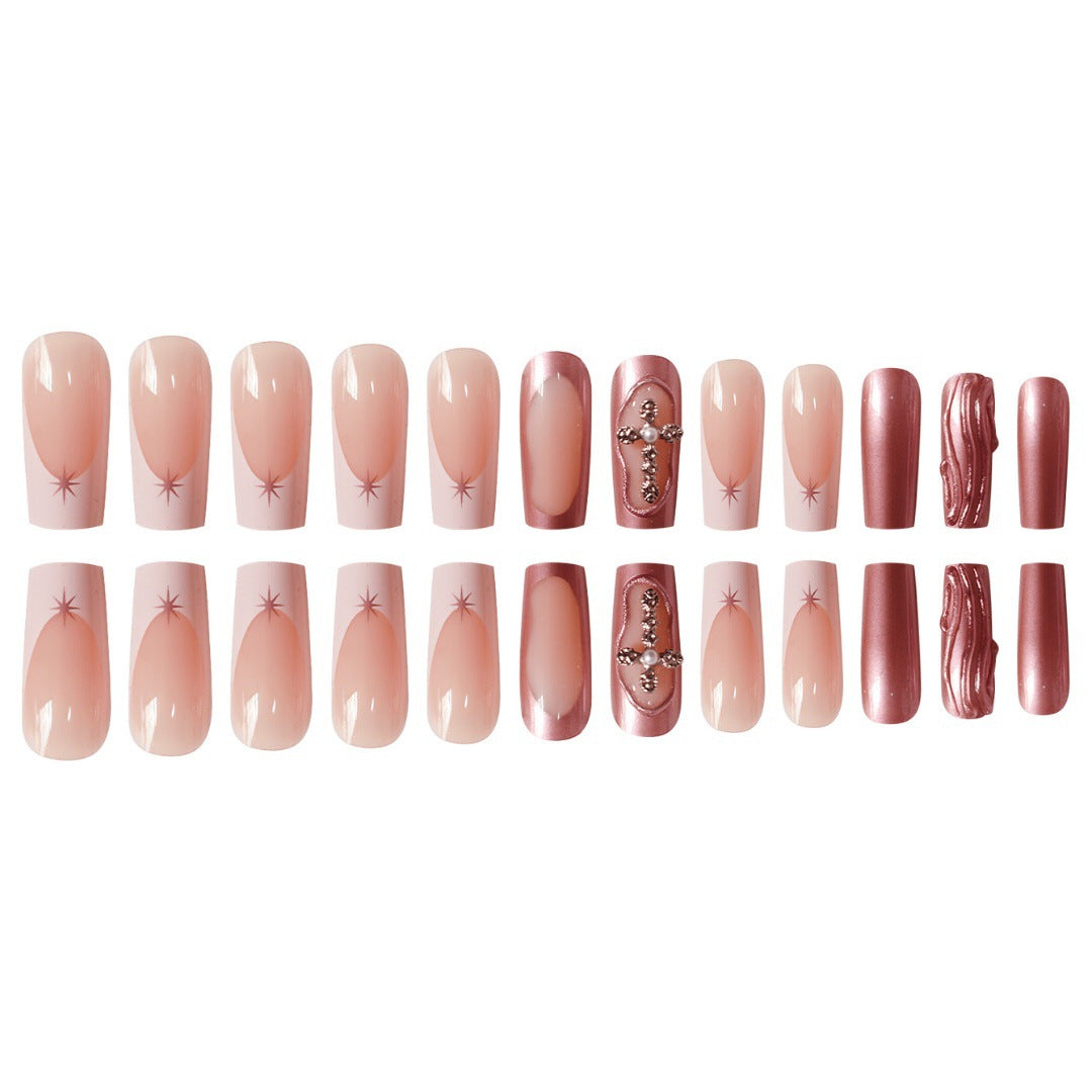 Glamorous Artistry Press-On Nail Set Bowlift