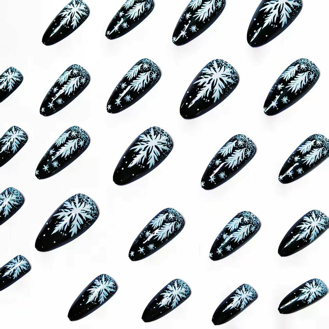 Elegant Artificial Nails in Christmas Design Bowlift