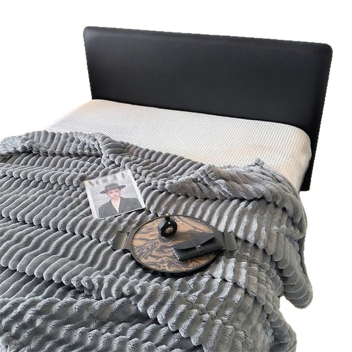 Women's Ultra-Soft Cuddly Blanket with Wave Structure Bowlift