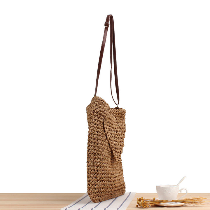 Beach bag with handwoven design Bowlift