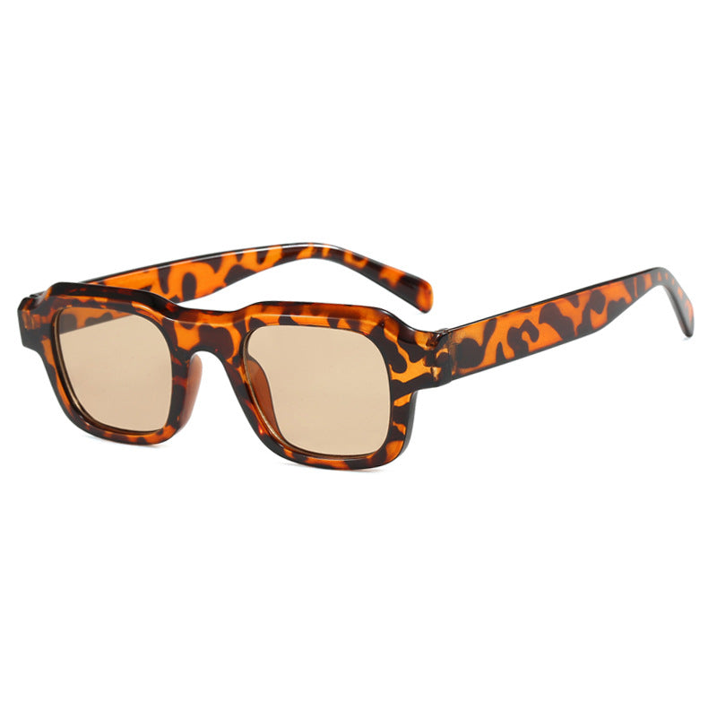 Women's modern square sunglasses with protective polycarbonate frame Bowlift