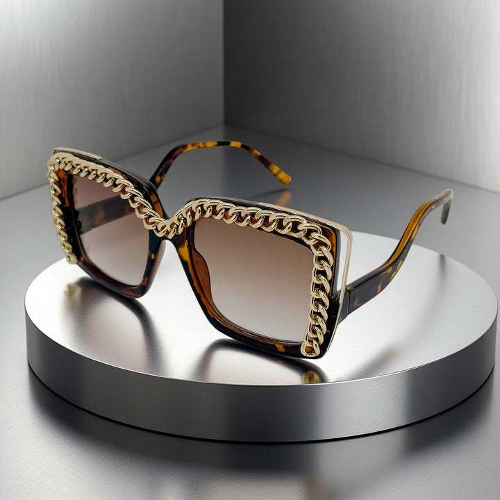 Women's fashionable oversized sunglasses with chain frame Bowlift