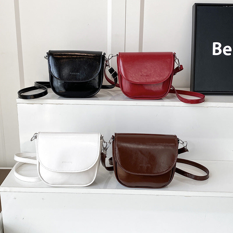 WoMinimalist Faux Leather Crossbody Bag Bowlift