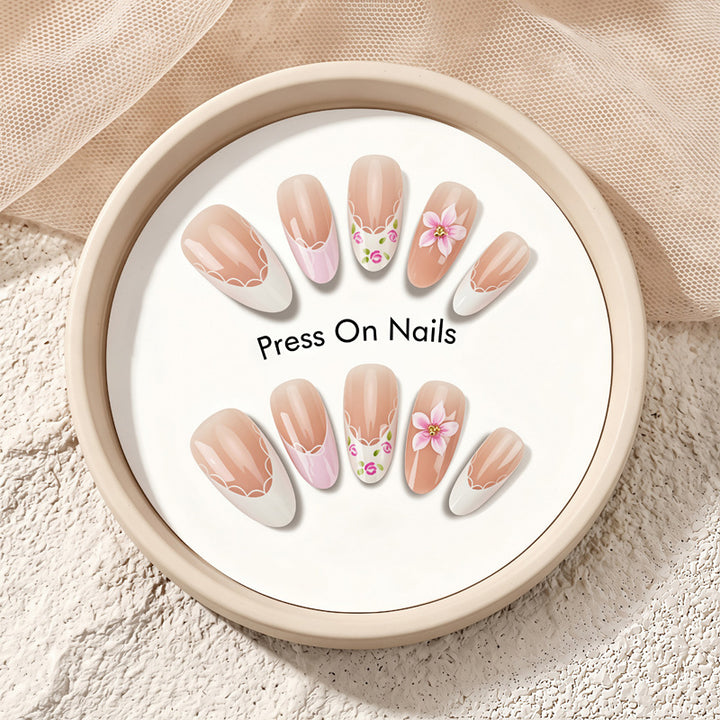 Artistic Press-On Nail Set with Floral Accents Bowlift 1789389180