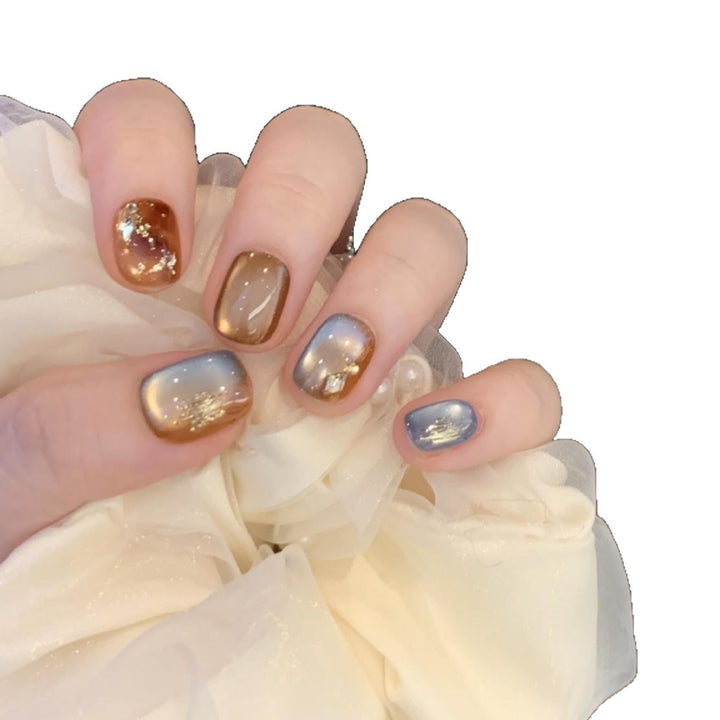 Art Nails In Elegant Gradient Color Bowlift