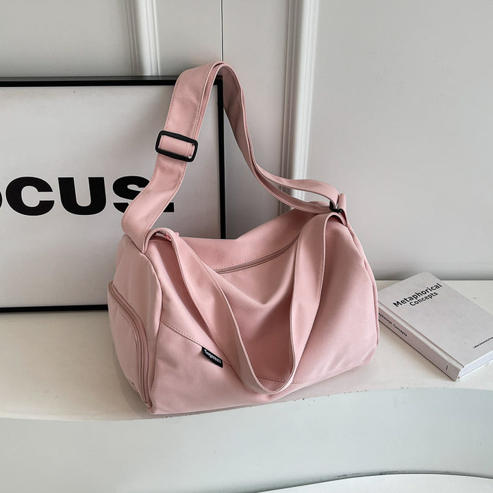 Tote bag with adjustable shoulder strap and spacious inner compartment Bowlift