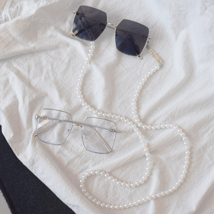 Elegant Beaded Eyewear Chain Bowlift 1786692260