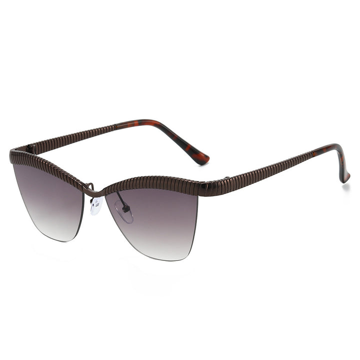 Modern Cat-Eye Sunglasses with Decorative Textured Frames Bowlift