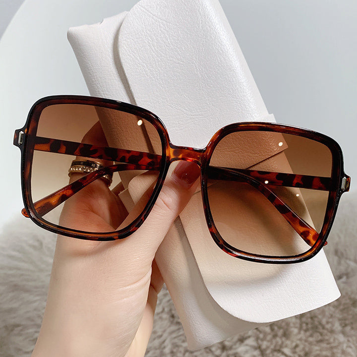 Bold Square Frame Sunglasses Bowlift 1787812275