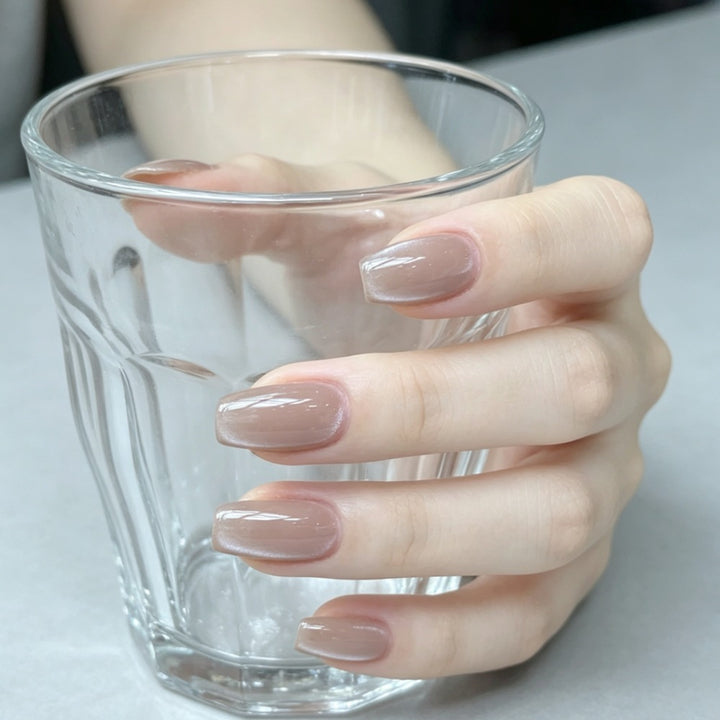 Glossy Neutral Press-On Nail Set Bowlift
