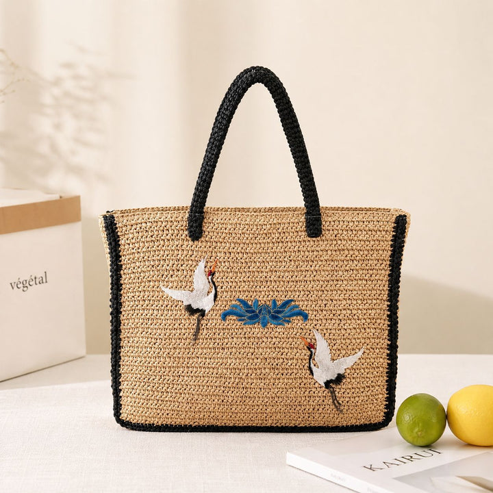 Handmade shopping bag with intricate embroidery Bowlift
