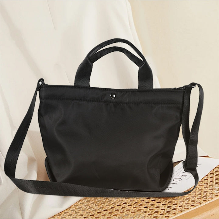 Practical and Stylish Tote Bag Bowlift