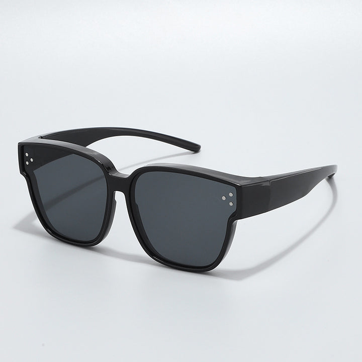 Ladies Fashion Sunglasses in clear lines design with high UV protection Bowlift
