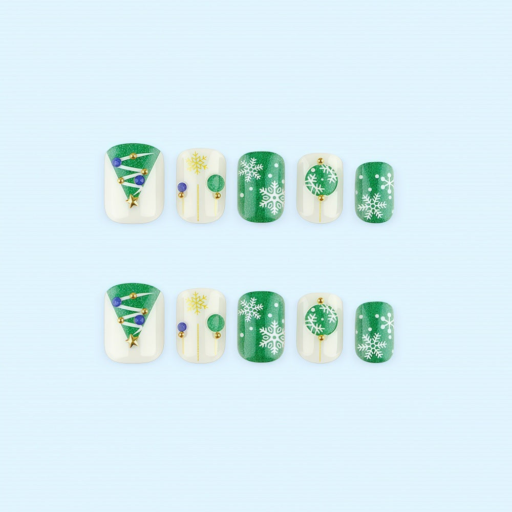 Artificial Nail Set with Festive Winter Design Bowlift