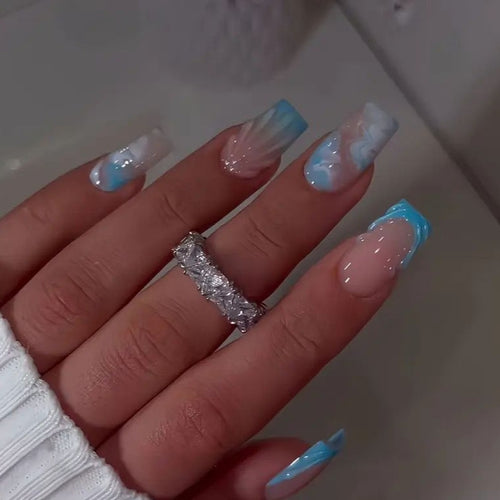 Artistic Nail Design Bowlift
