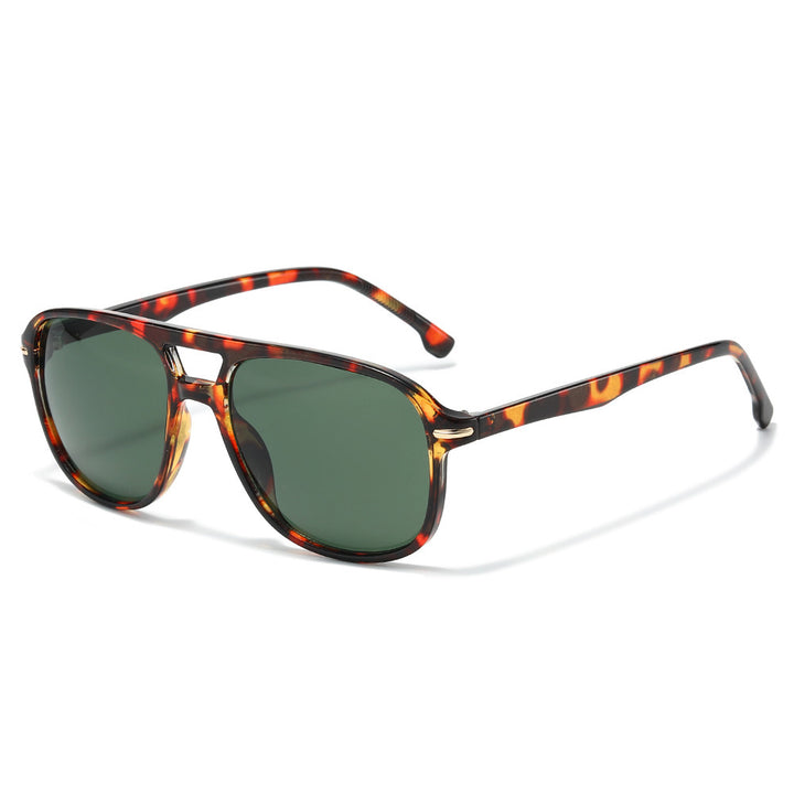 Oversized Gradient Lens Shield Sunglasses Bowlift