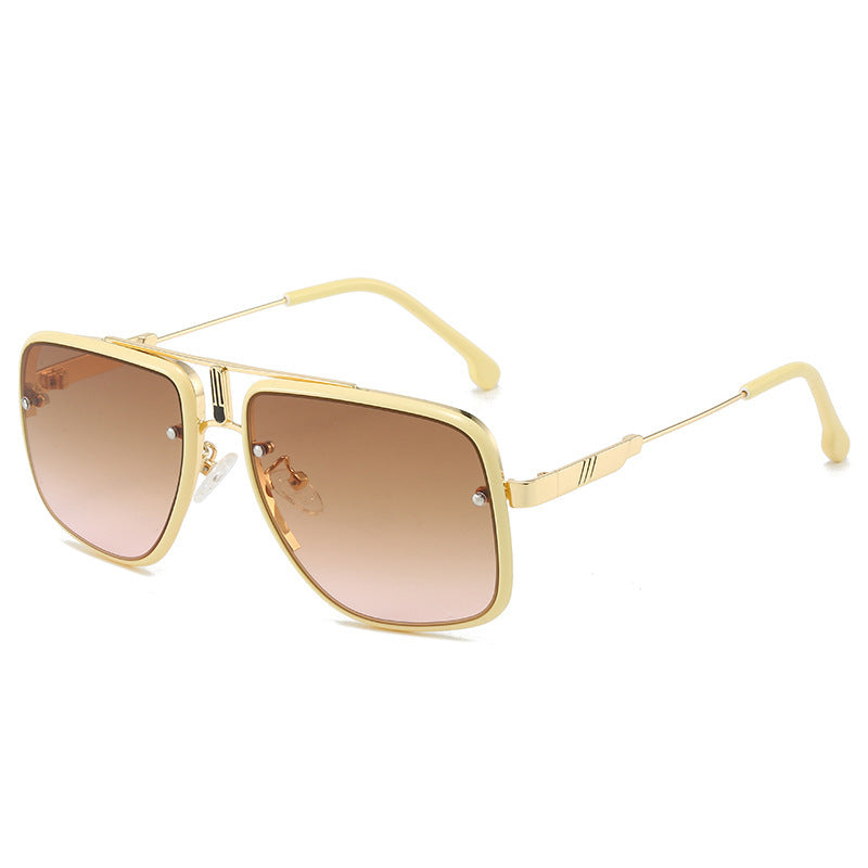 Women's fashionable oversized sunglasses with gold accents Bowlift