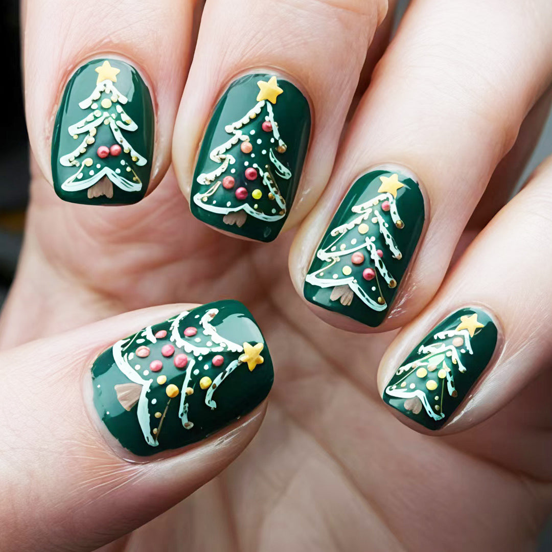 Festive Christmas Tree Nail Art Bowlift
