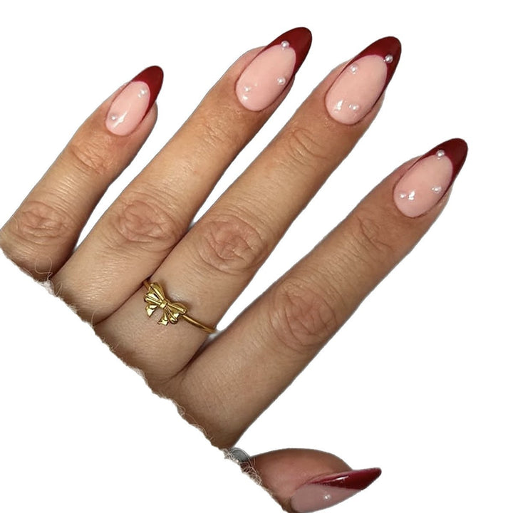 Artificial nail set with glamorous accents and elegant tips Bowlift