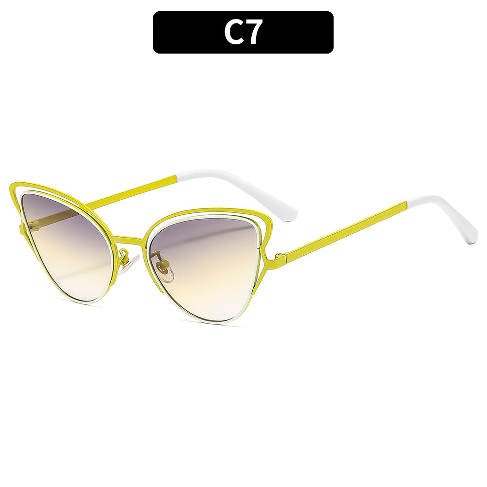 Women's Cat-Eye Sunglasses with Luxurious Metal Frame and High-Quality Gradient Lenses Bowlift