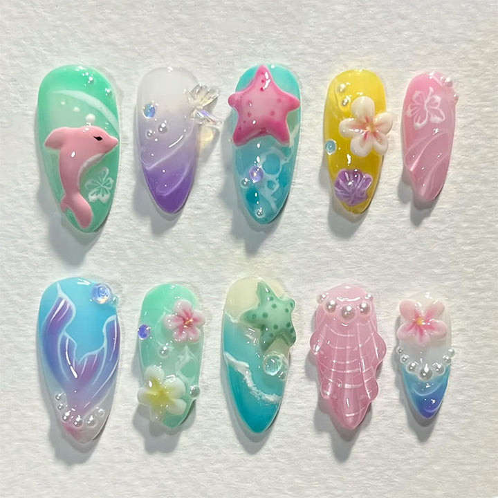 Artistic Underwater-Themed Press-On Nails Bowlift