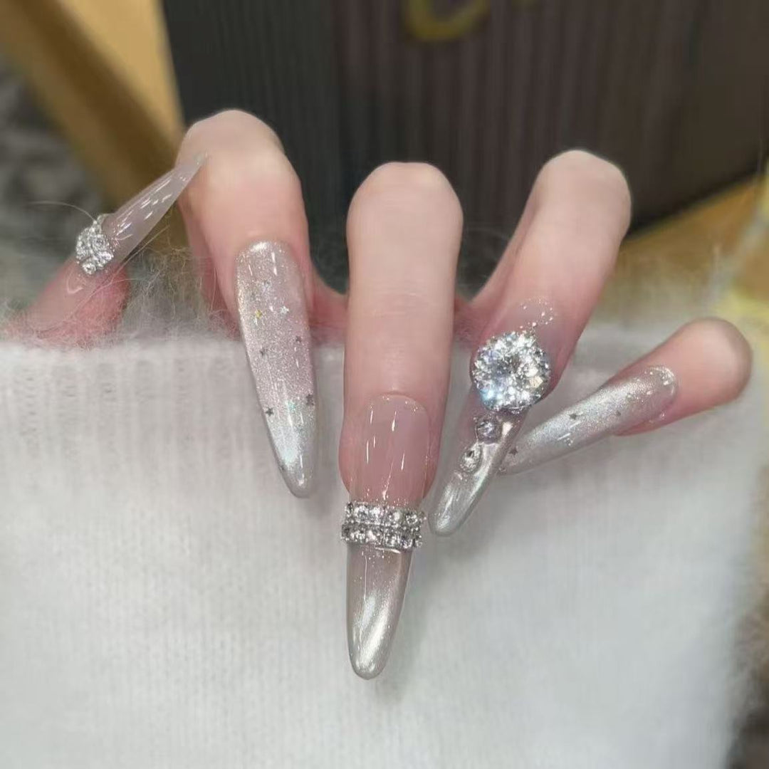 Decorative 3D Crystal-Embellished Nail Art Extensions Bowlift