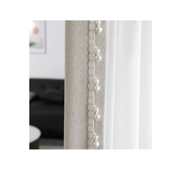 Decorative curtain trim Bowlift