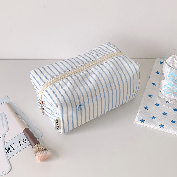 Quilted Rectangular Cosmetic Pouch with Top Zipper Bowlift