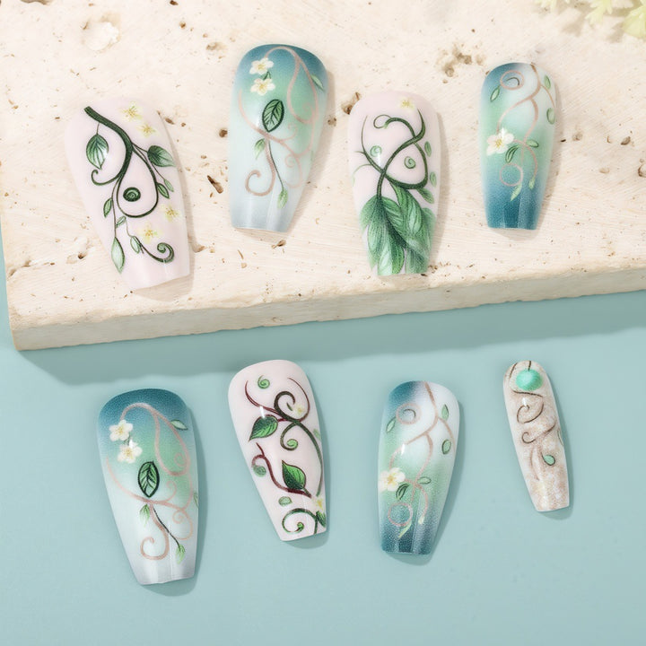 Artificial Nails Set with Floral Designs Bowlift