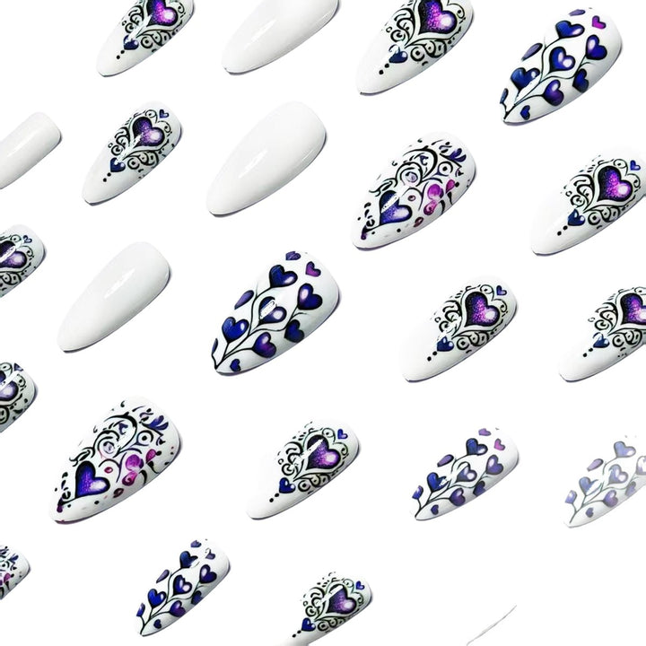 Artificial nails with romantic heart design Bowlift