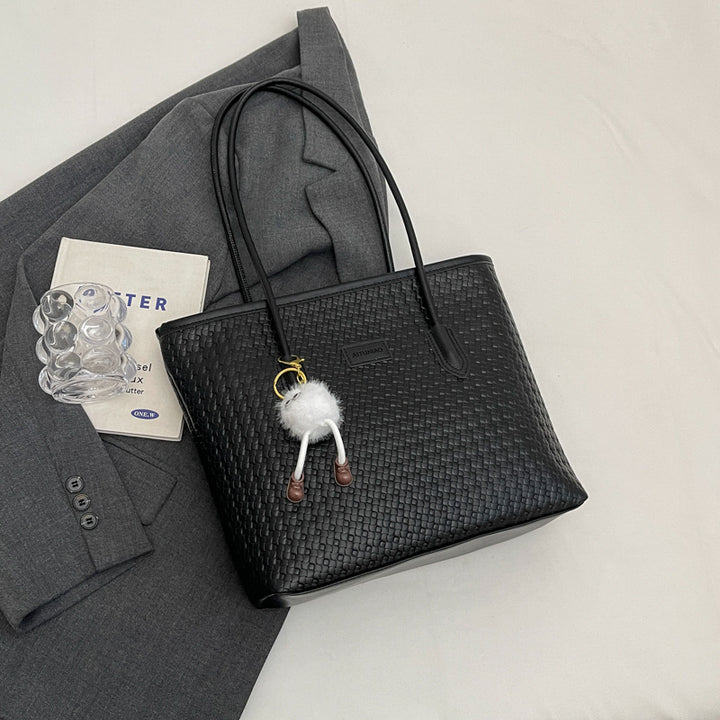 Woven Patterned Shoulder Bag Bowlift