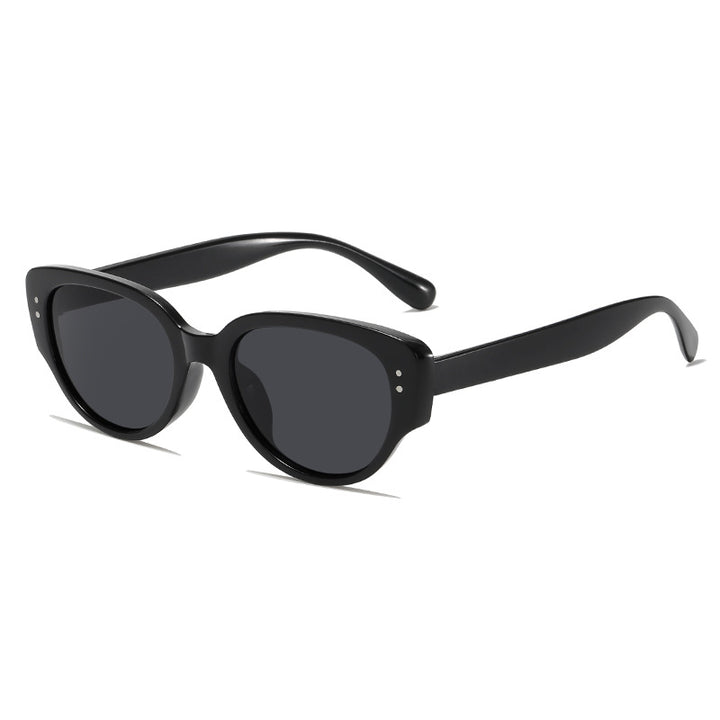 Vintage-Inspired Cat Eye Sunglasses Bowlift