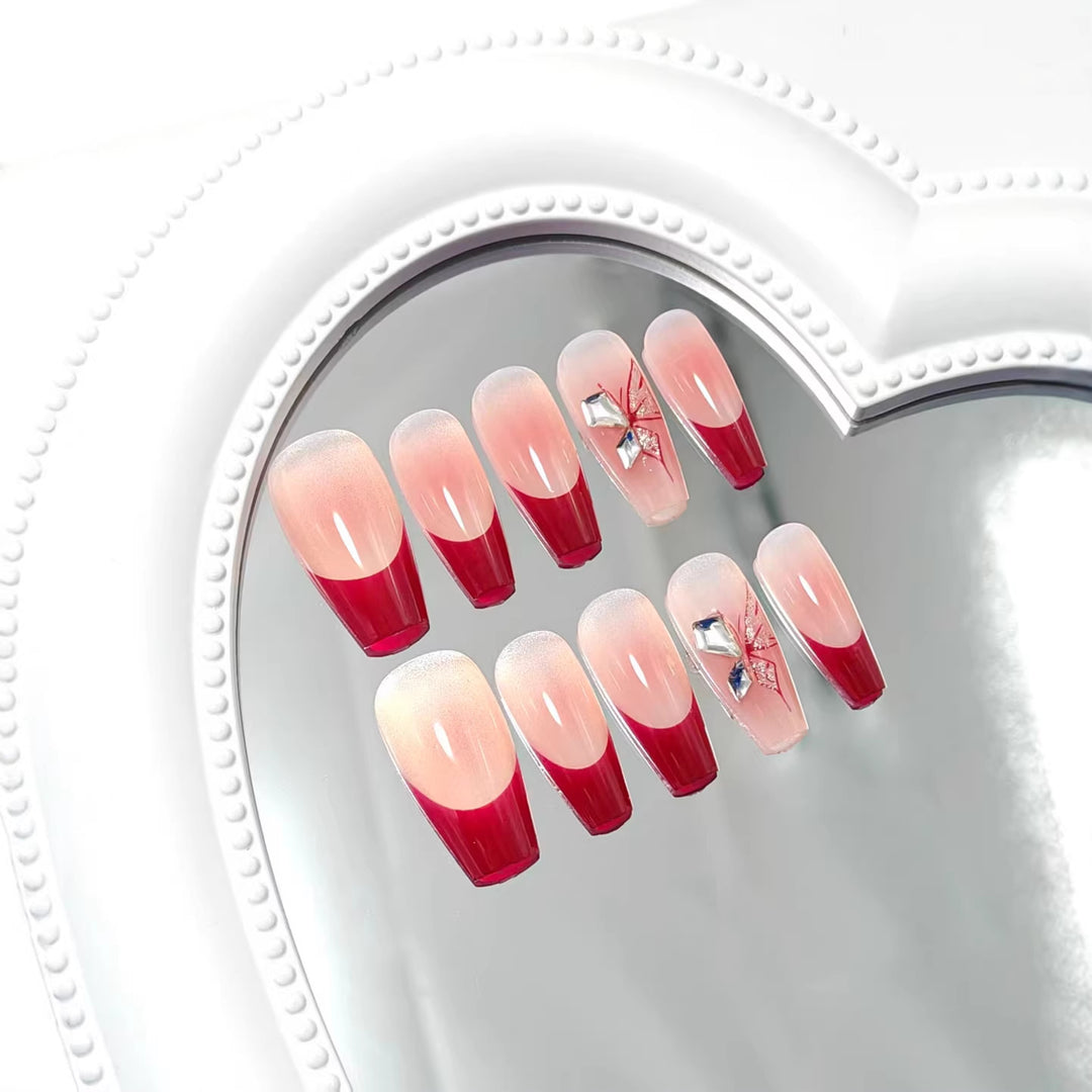 Glamorous artificial nails with elegant accents Bowlift