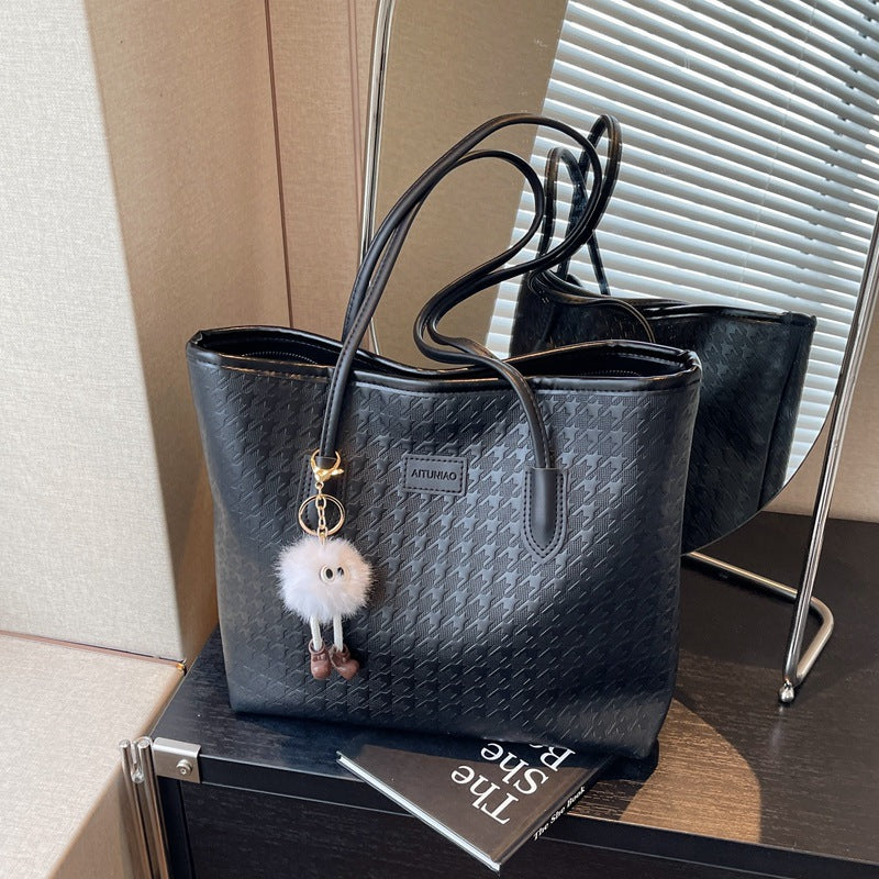 Elegant Structured Tote Bag Bowlift