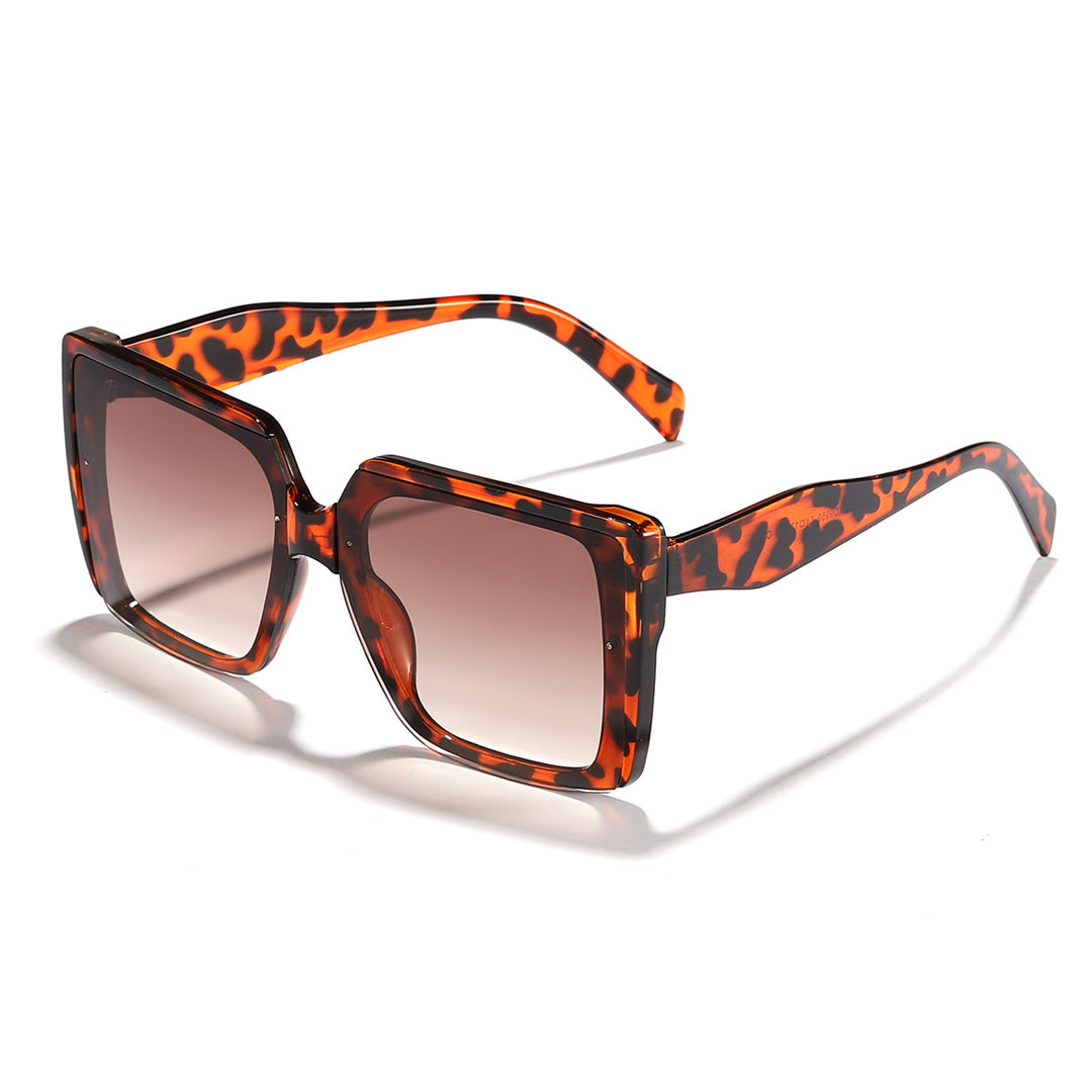 Women's oversized sunglasses in trendy square design Bowlift